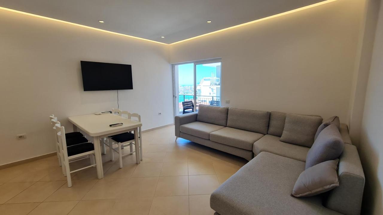 Sea And City View Apartment Sarandë Eksteriør billede